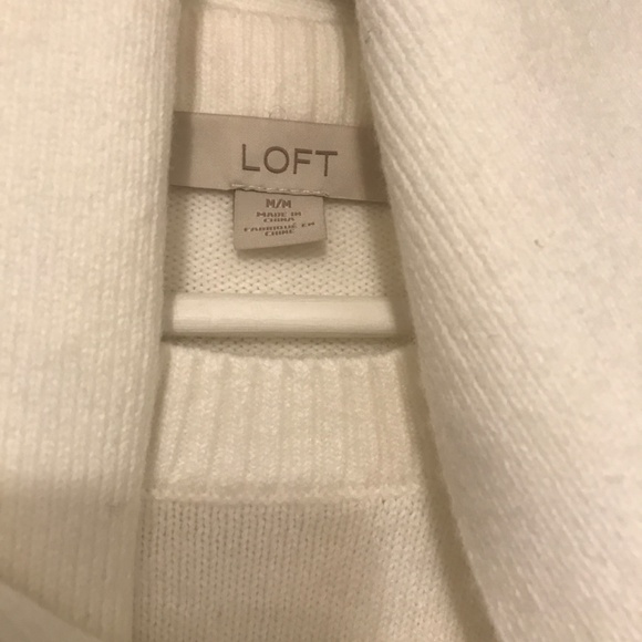 Loft sweater with removable scarf BNWOT - Picture 5 of 5